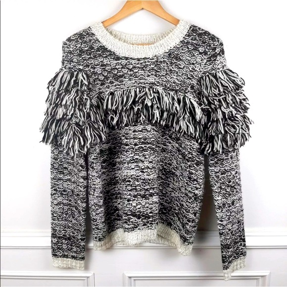 NWOT BANANA REPUBLIC Fun Fringe Sweater, Size Large - Picture 2 of 8